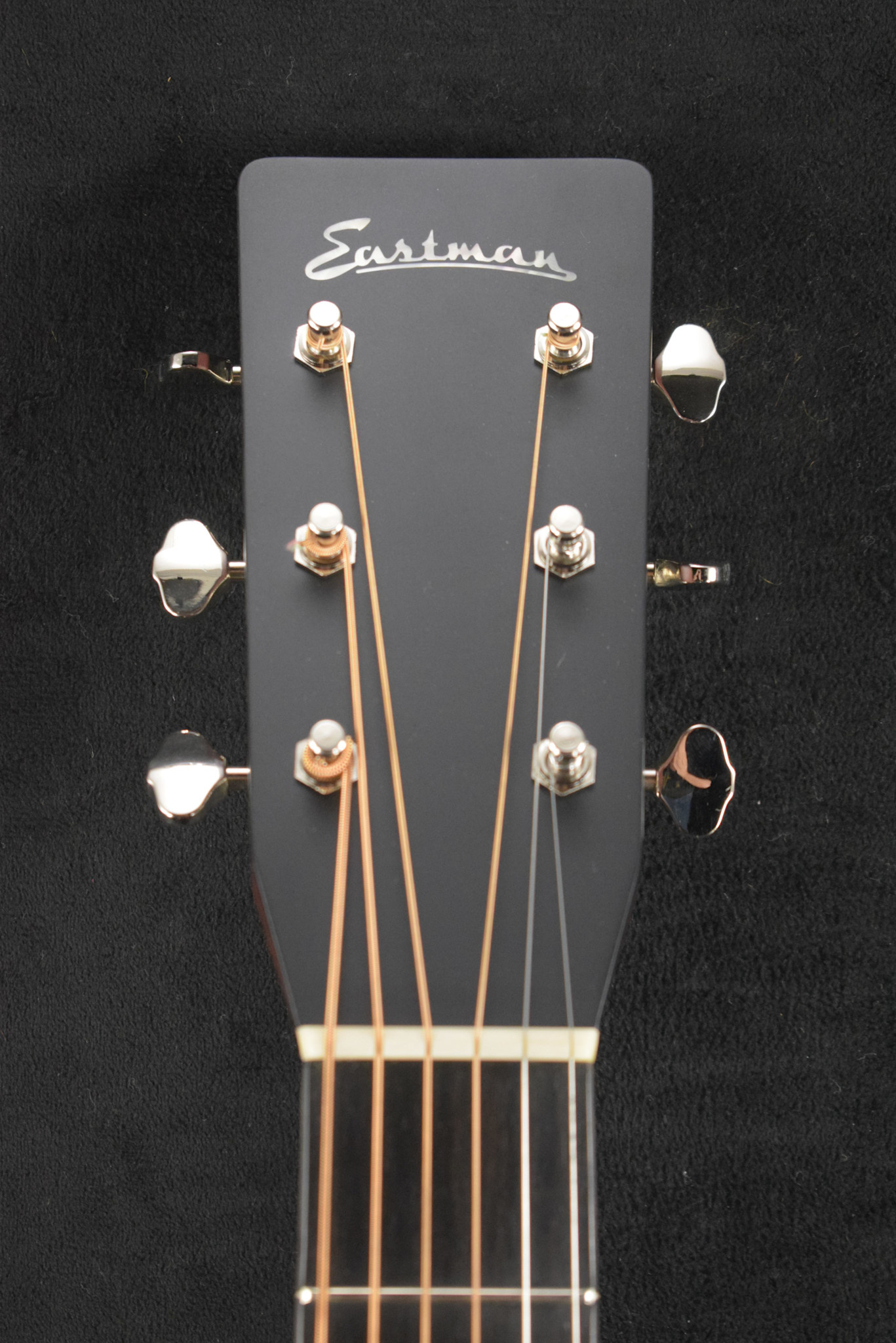 Eastman Eastman E6OM-TC Thermo-Cured Sitka Spruce Top Orchestra Model Natural Truetone Gloss