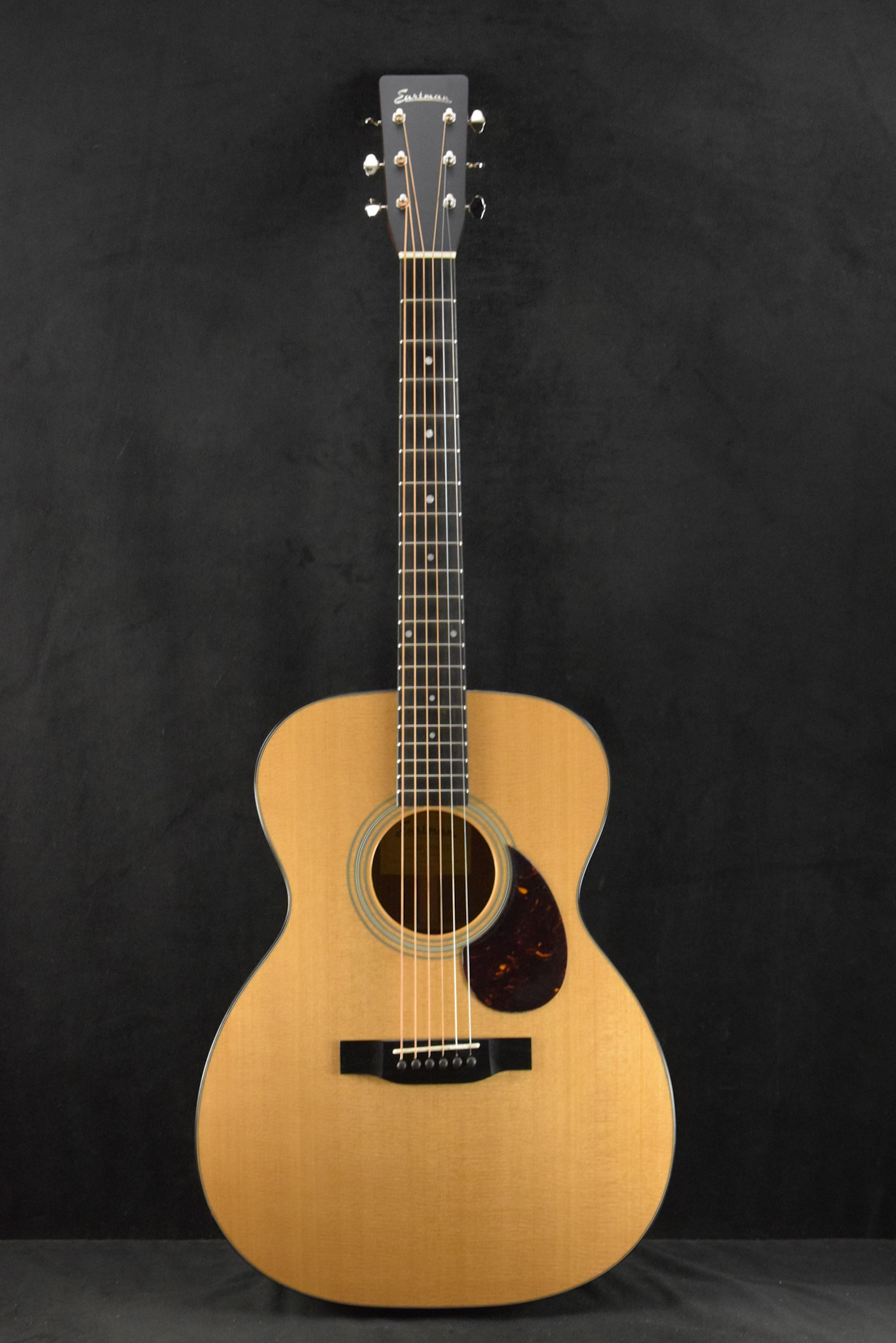 Eastman Eastman E6OM-TC Thermo-Cured Sitka Spruce Top Orchestra Model Natural Truetone Gloss