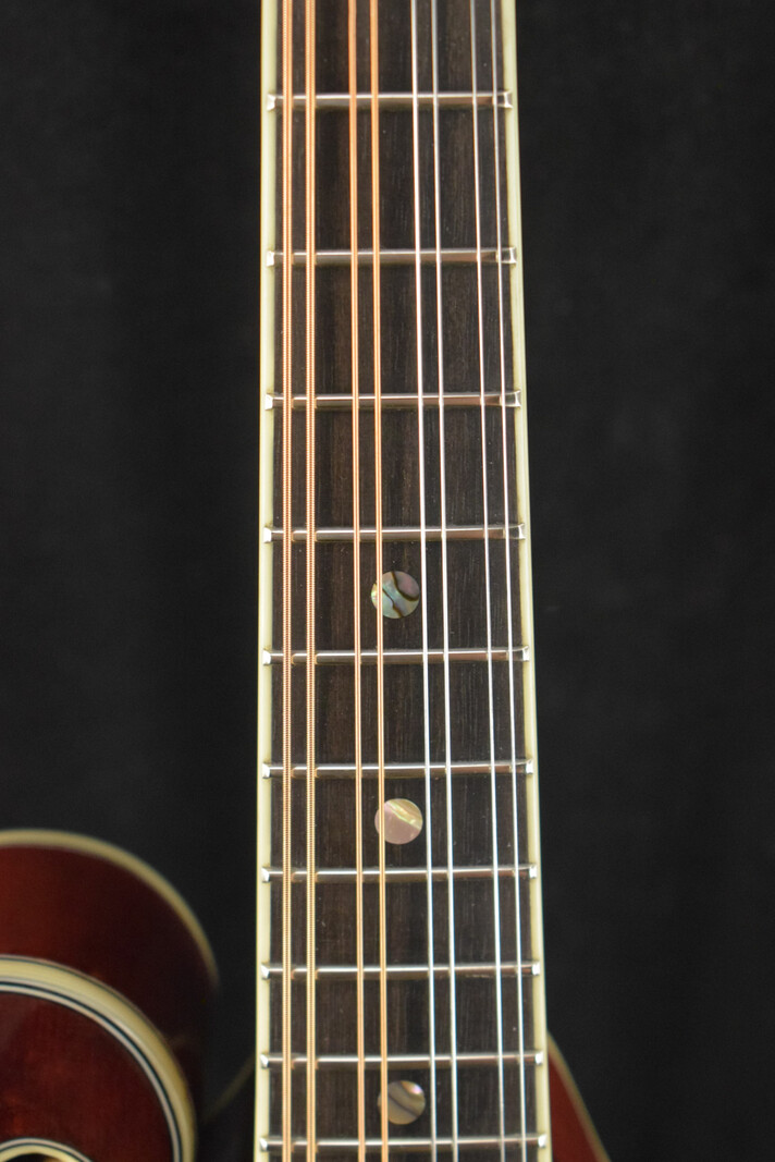 Eastman Eastman MD814 F-Style Oval-Hole Mandolin Classic Gloss