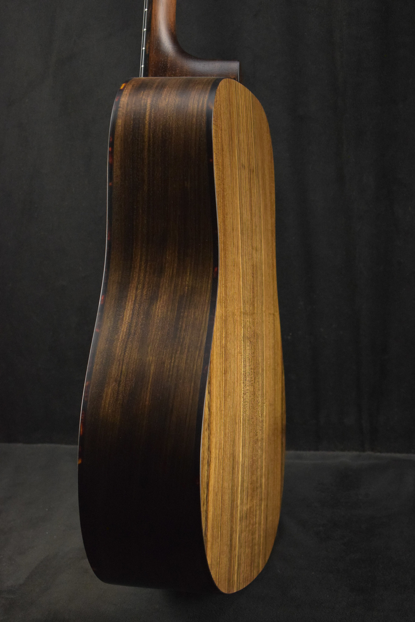 Eastman Eastman E3DE Acoustic Electric Dreadnought Natural Truetone Satin