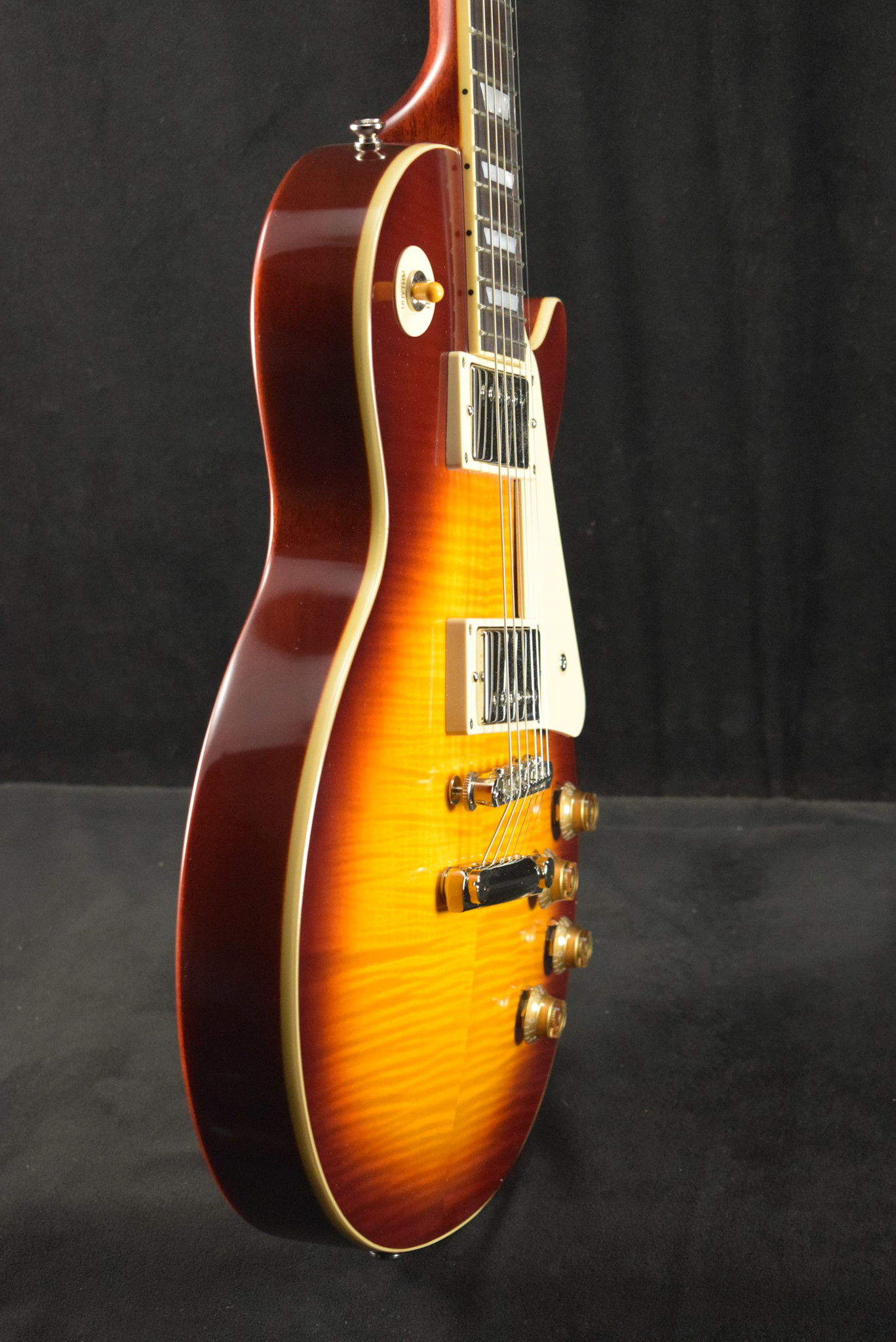 Epiphone Epiphone 1959 Les Paul Standard Reissue Deep Cherry Sunburst w/Hardshell Case