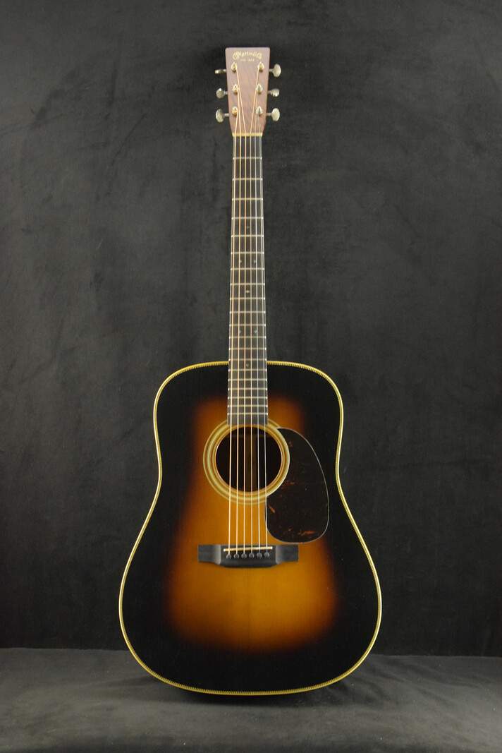 Martin Martin Custom Shop Dreadnought Wild Grain East Indian Rosewood Adirondack Spruce VTS 1935 Sunburst