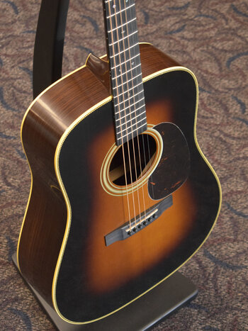 Martin Martin Custom Shop Dreadnought Wild Grain East Indian Rosewood Adirondack Spruce VTS 1935 Sunburst