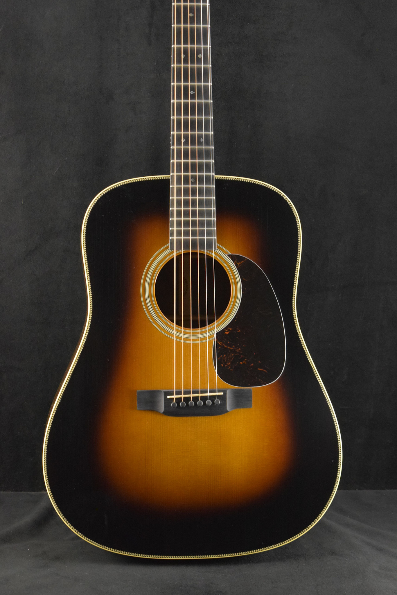 Martin Martin Custom Shop Dreadnought Wild Grain East Indian Rosewood Adirondack Spruce VTS 1935 Sunburst
