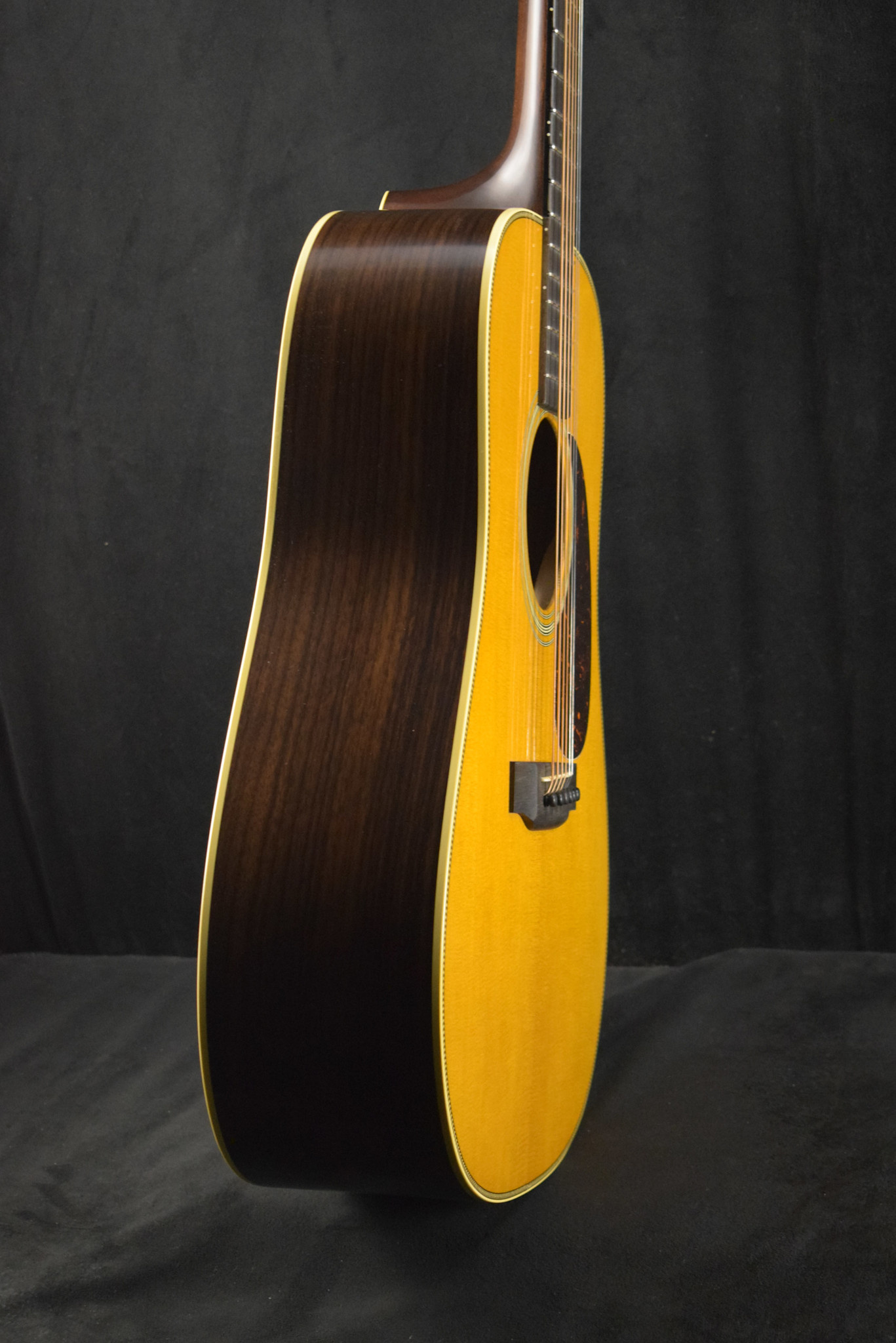 Martin Martin Custom Shop Dreadnought Wild Grain East Indian Rosewood Adirondack Spruce VTS Natural