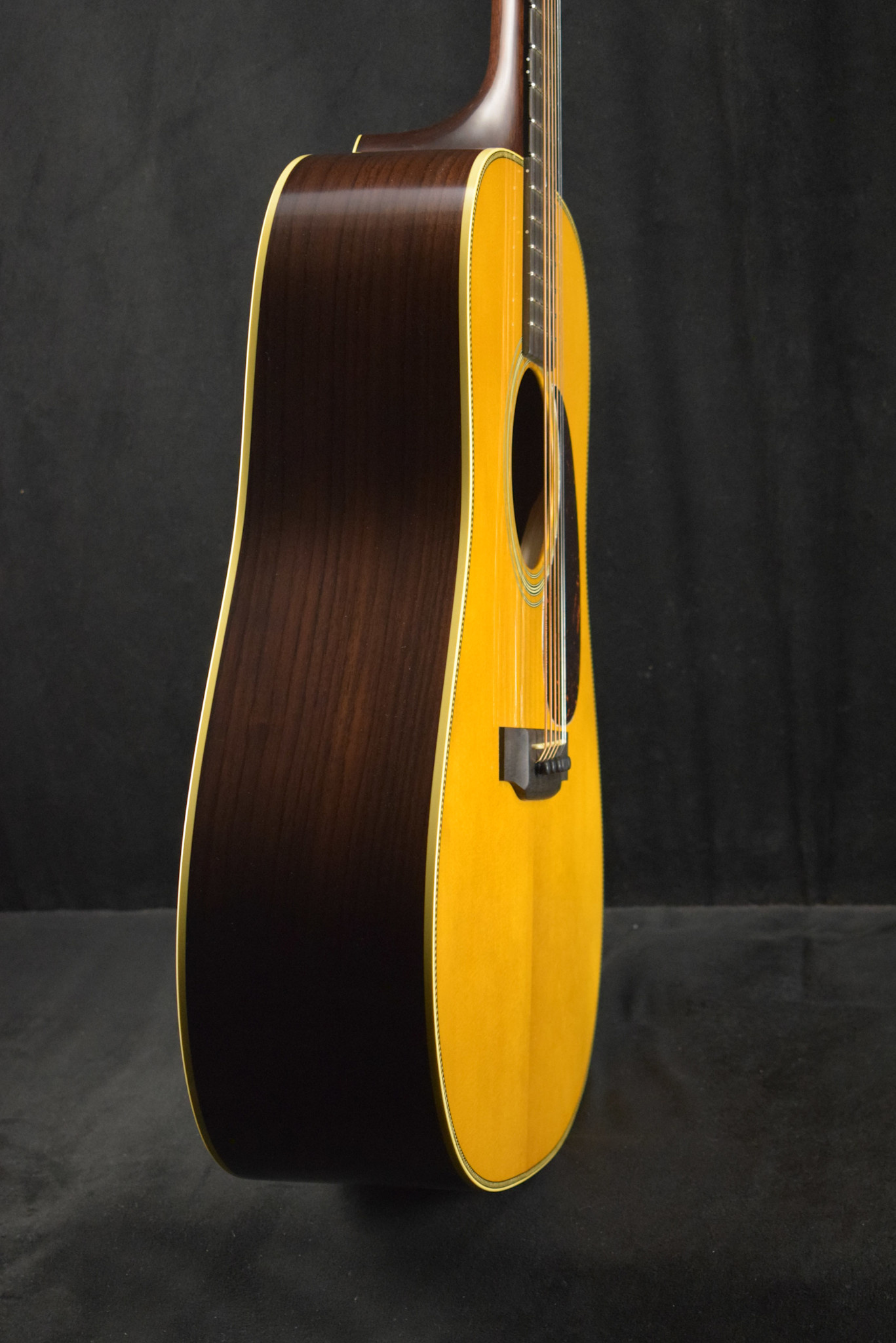 Martin Martin Custom Shop Dreadnought Wild Grain East Indian Rosewood Adirondack Spruce VTS Natural