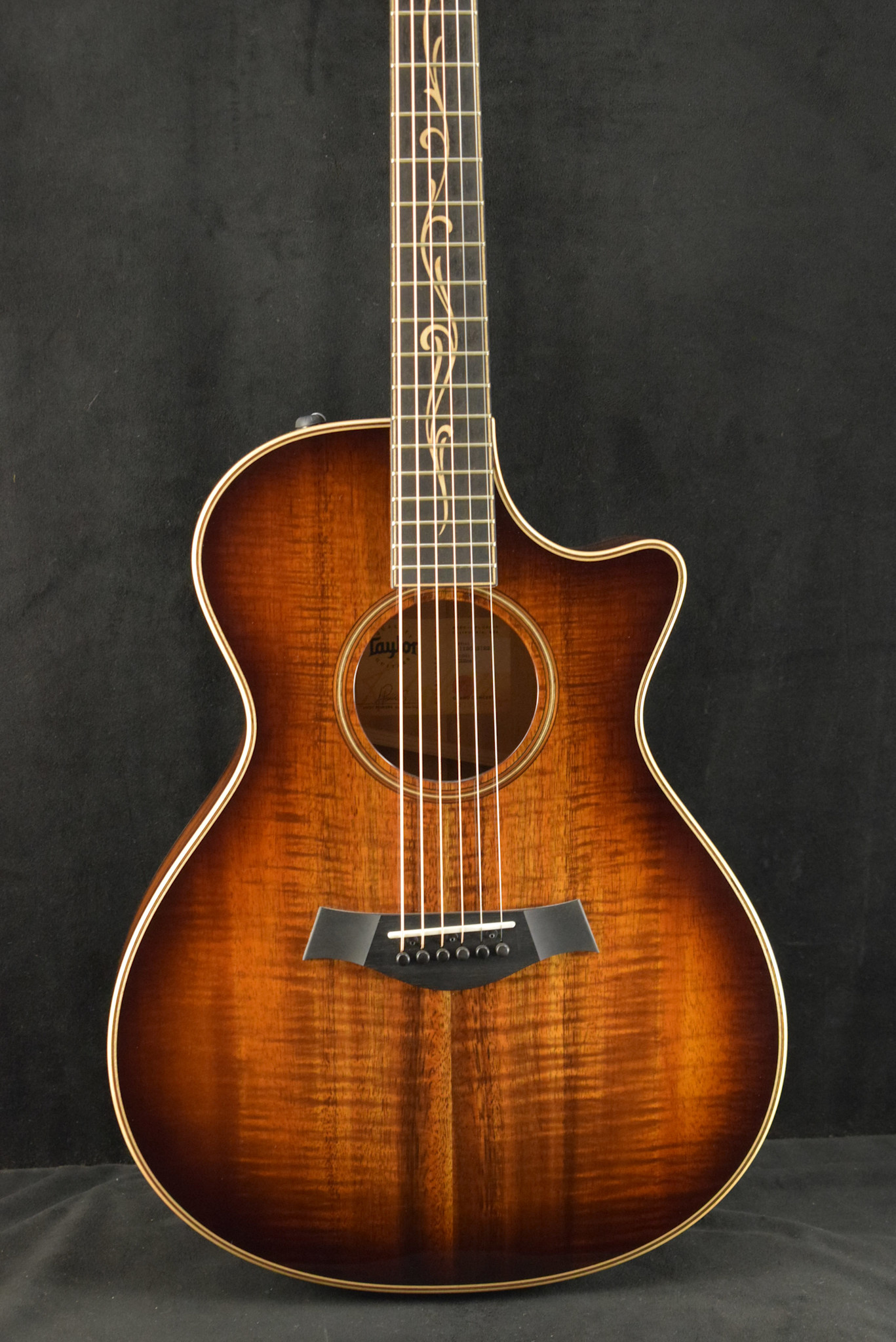 Taylor Taylor K22ce AA Top Shaded Edgeburst