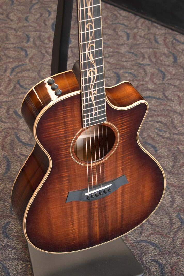Taylor Taylor K22ce AA Top Shaded Edgeburst