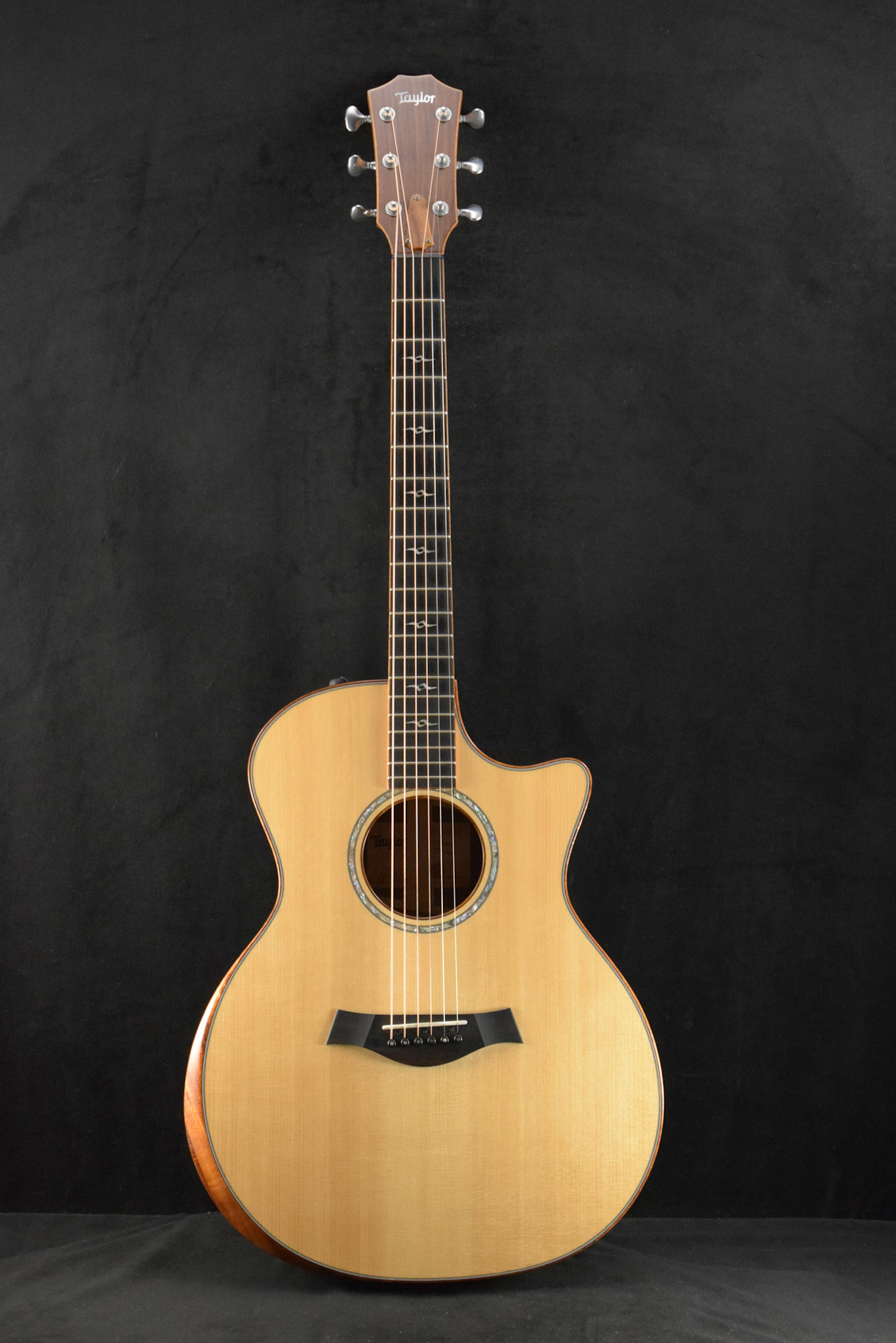 Taylor Taylor Custom Grand Auditorium Cocobolo/Premium Adirondack Catch #11391