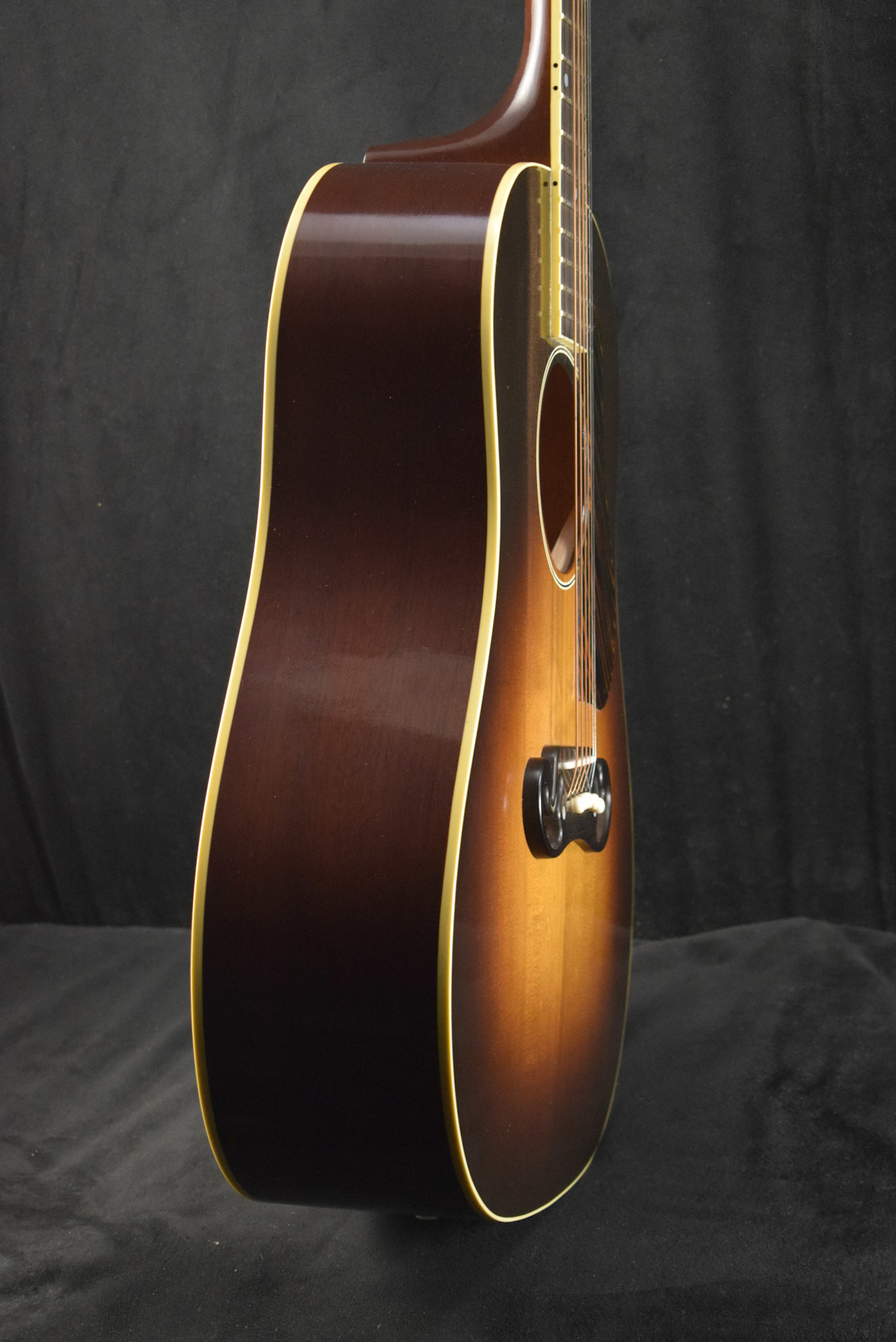 Gibson Gibson Custom Shop 1939 J-55 Faded Vintage Sunburst