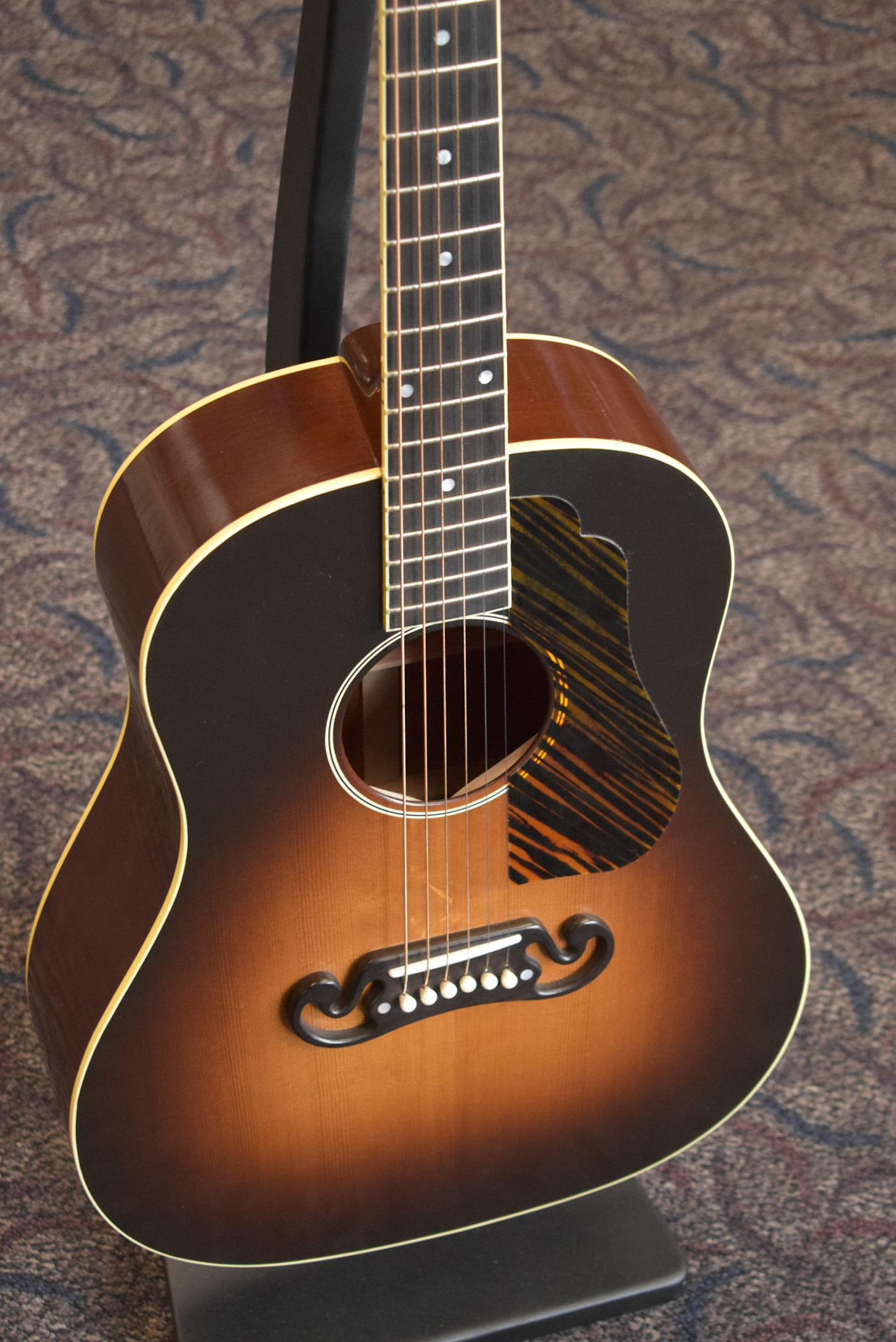 Gibson Gibson Custom Shop 1939 J-55 Faded Vintage Sunburst