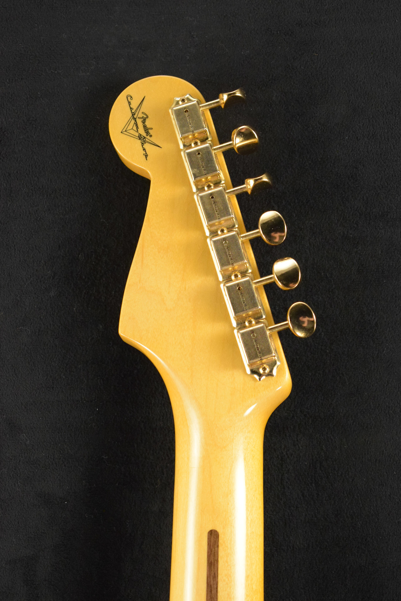 Fender Fender 1955 Stratocaster DLX Closet Classic with Gold Hardware - Faded Aged Fiesta Red