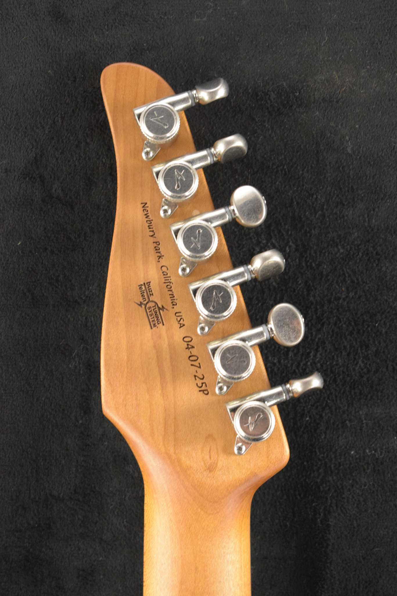 Tom Anderson Tom Anderson Icon Classic Natural - dark grain w/Back Shaded Edge
