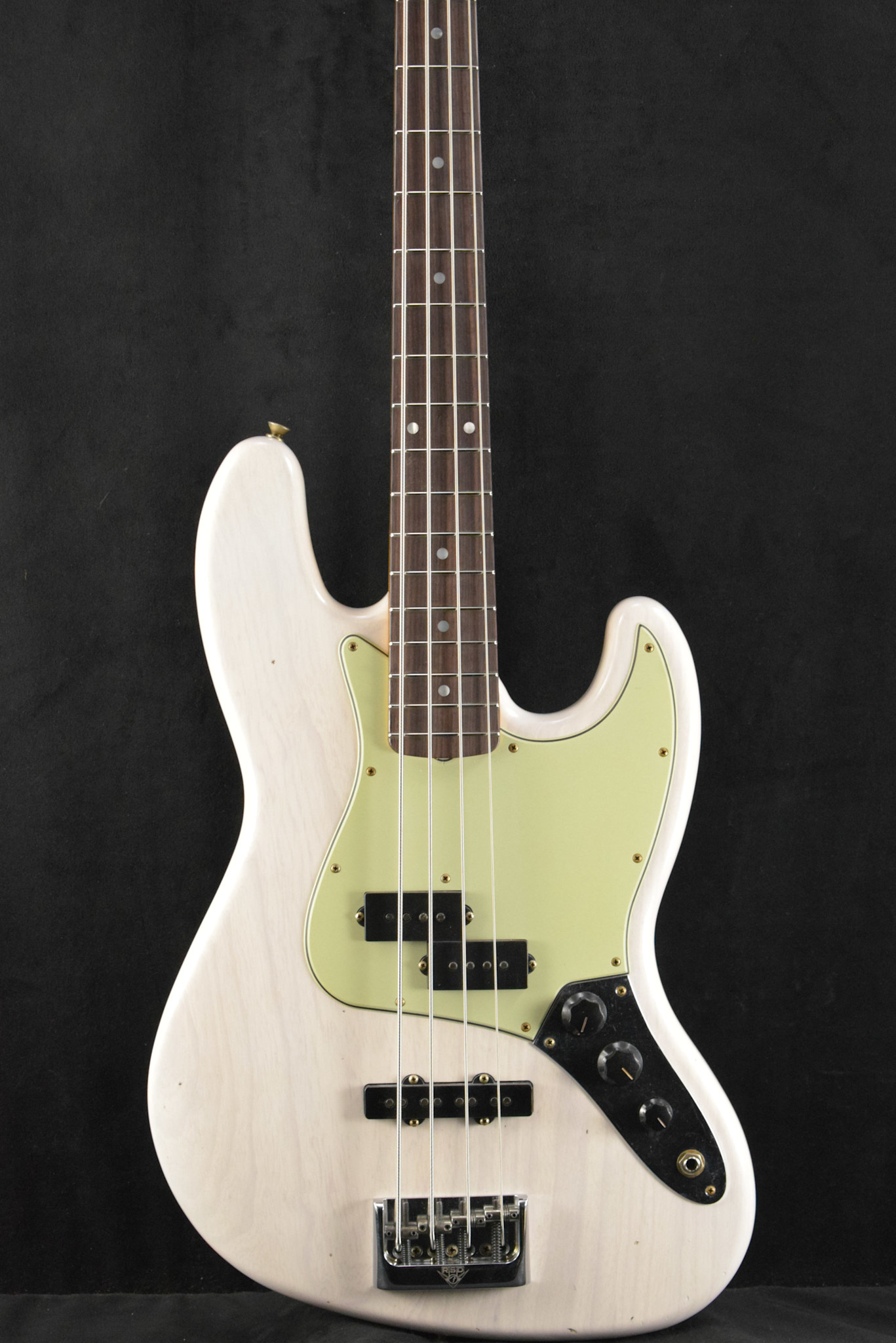 ベース fender jazz bass JD serial ベース fender jazz bass JD serial Fender Serial Number Guide