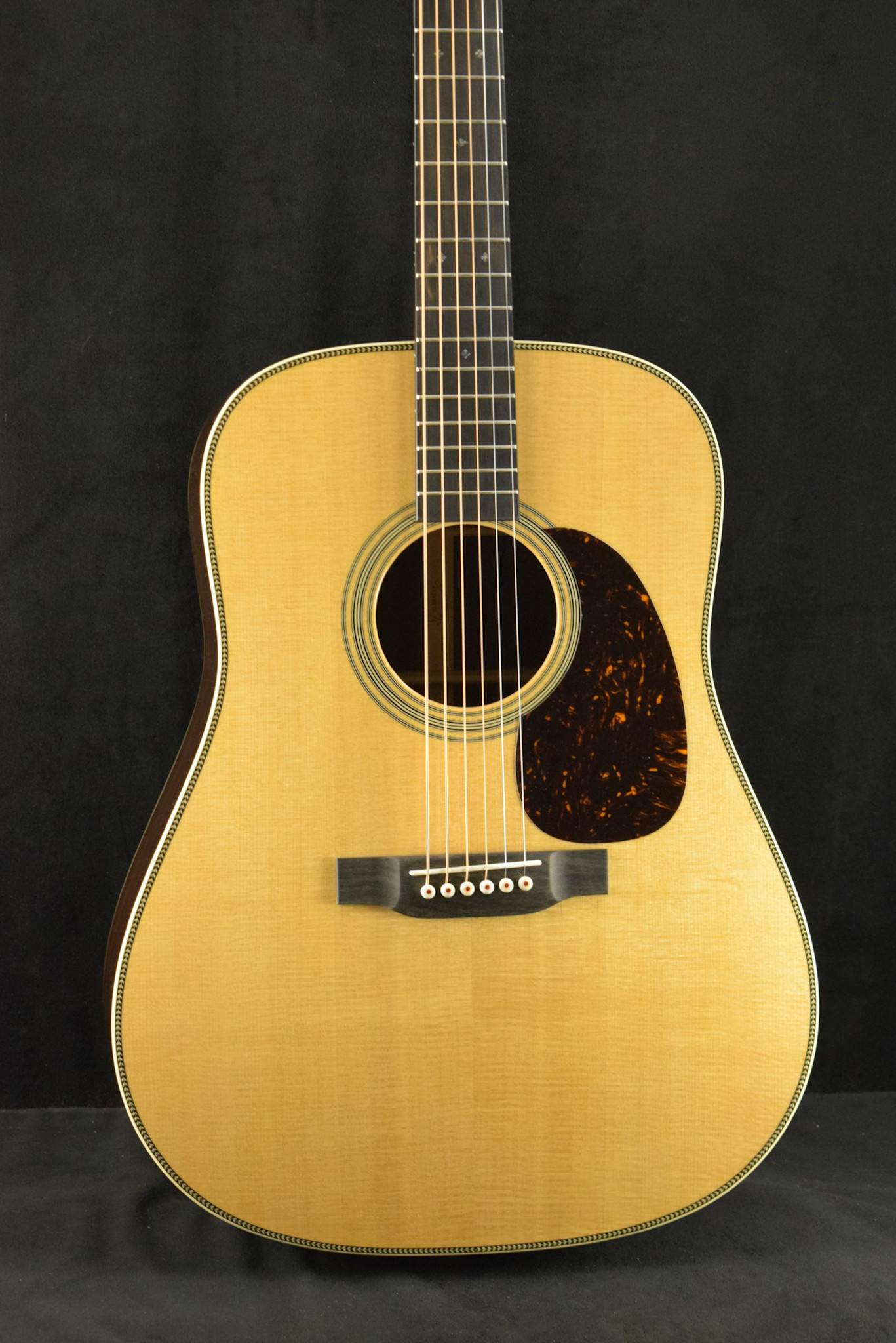 Martin Martin HD-28 Natural Gloss