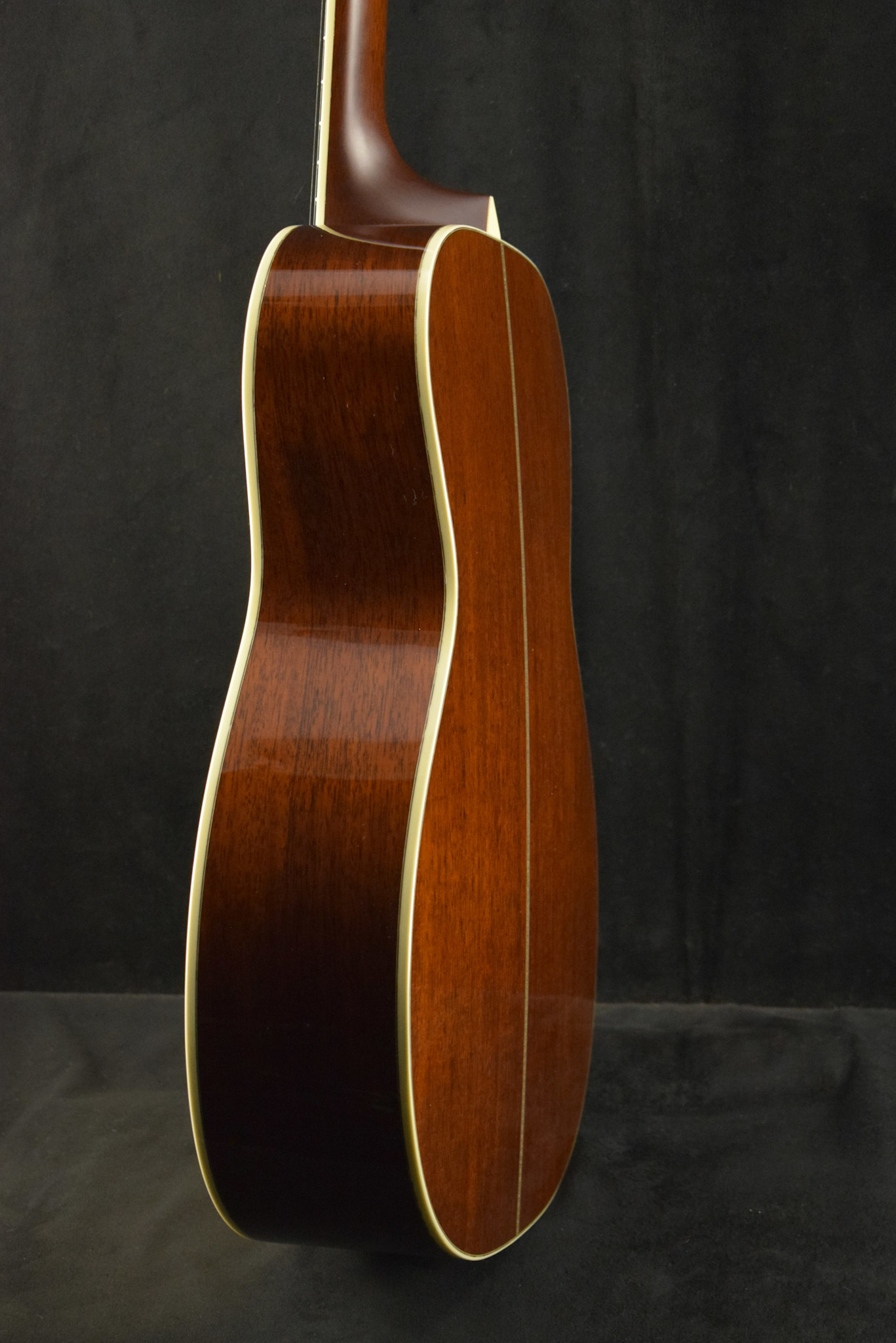 Santa Cruz Santa Cruz Custom OM Orchestra Model Adirondack Spruce Top Natural