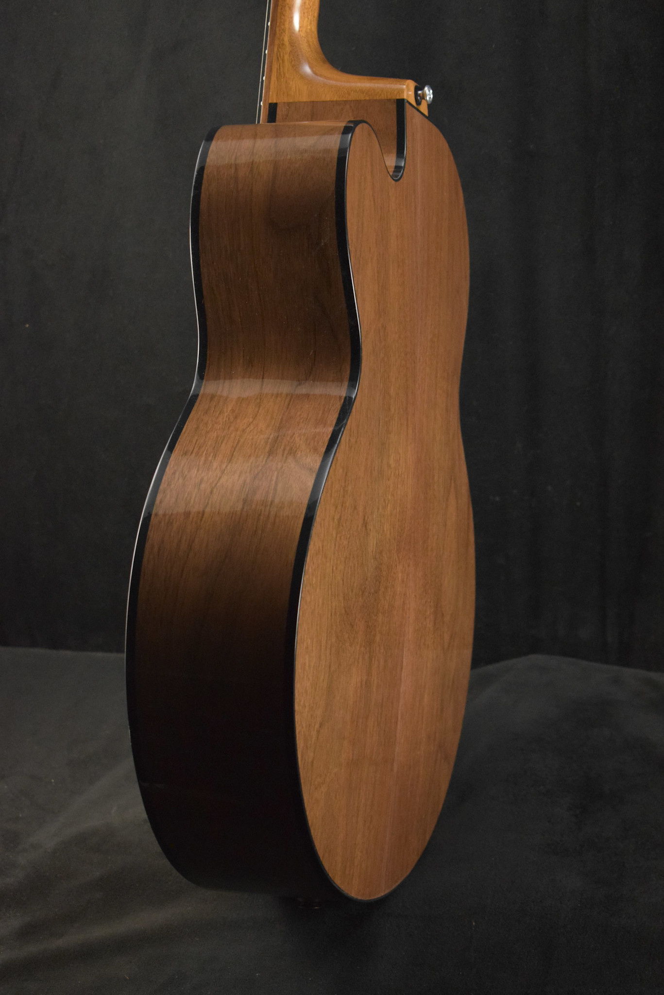 Gibson Gibson J-185 EC Modern Acoustic-Electric Cutaway Walnut Antique Natural