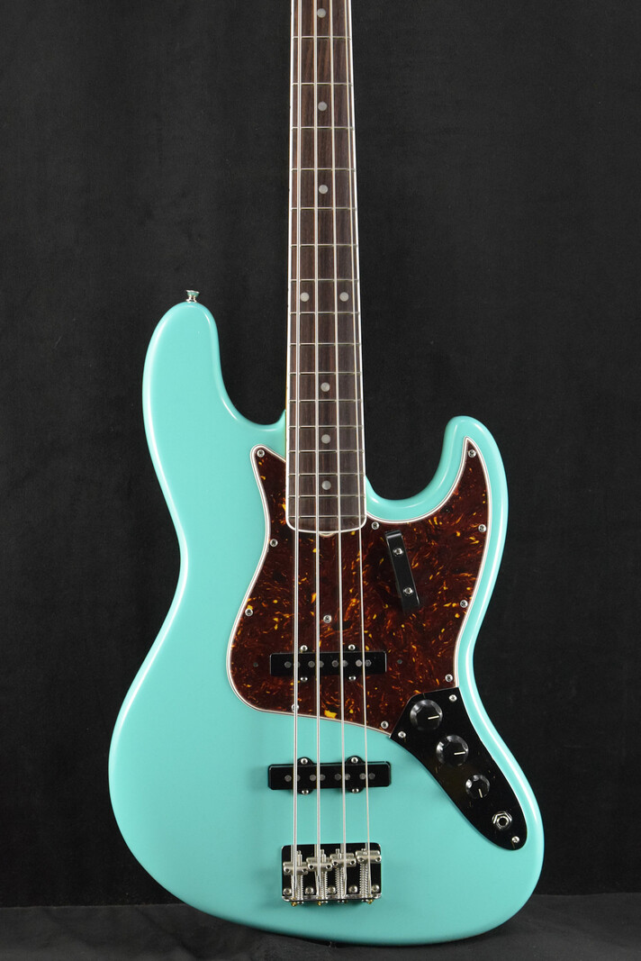 Fender Fender American Vintage II 1966 Jazz Bass Sea Foam Green Rosewood Fingerboard
