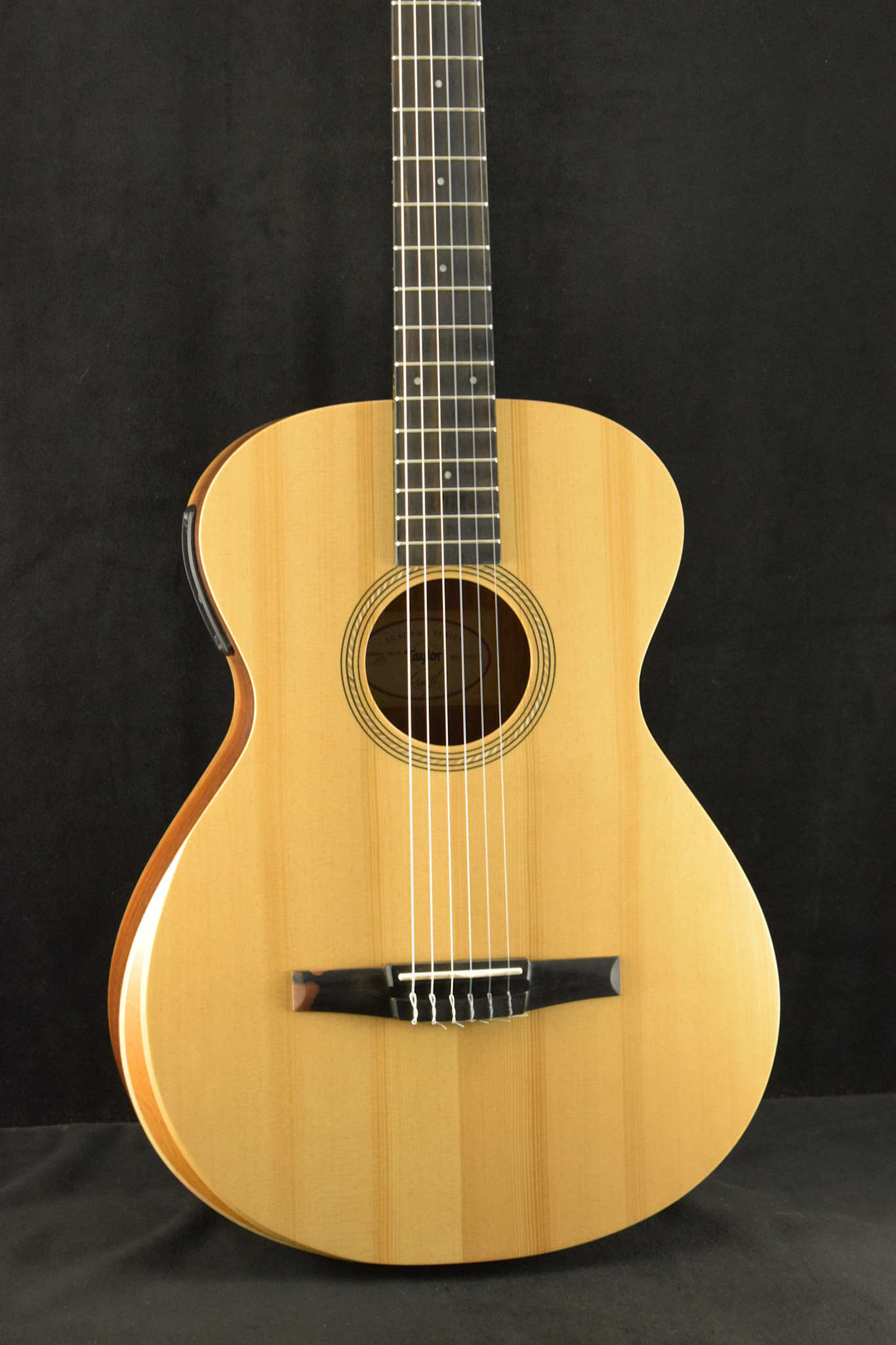 Taylor Taylor Academy 12e-N LTD Nylon-String Figured Koa/Torrefied Spruce Natural Satin