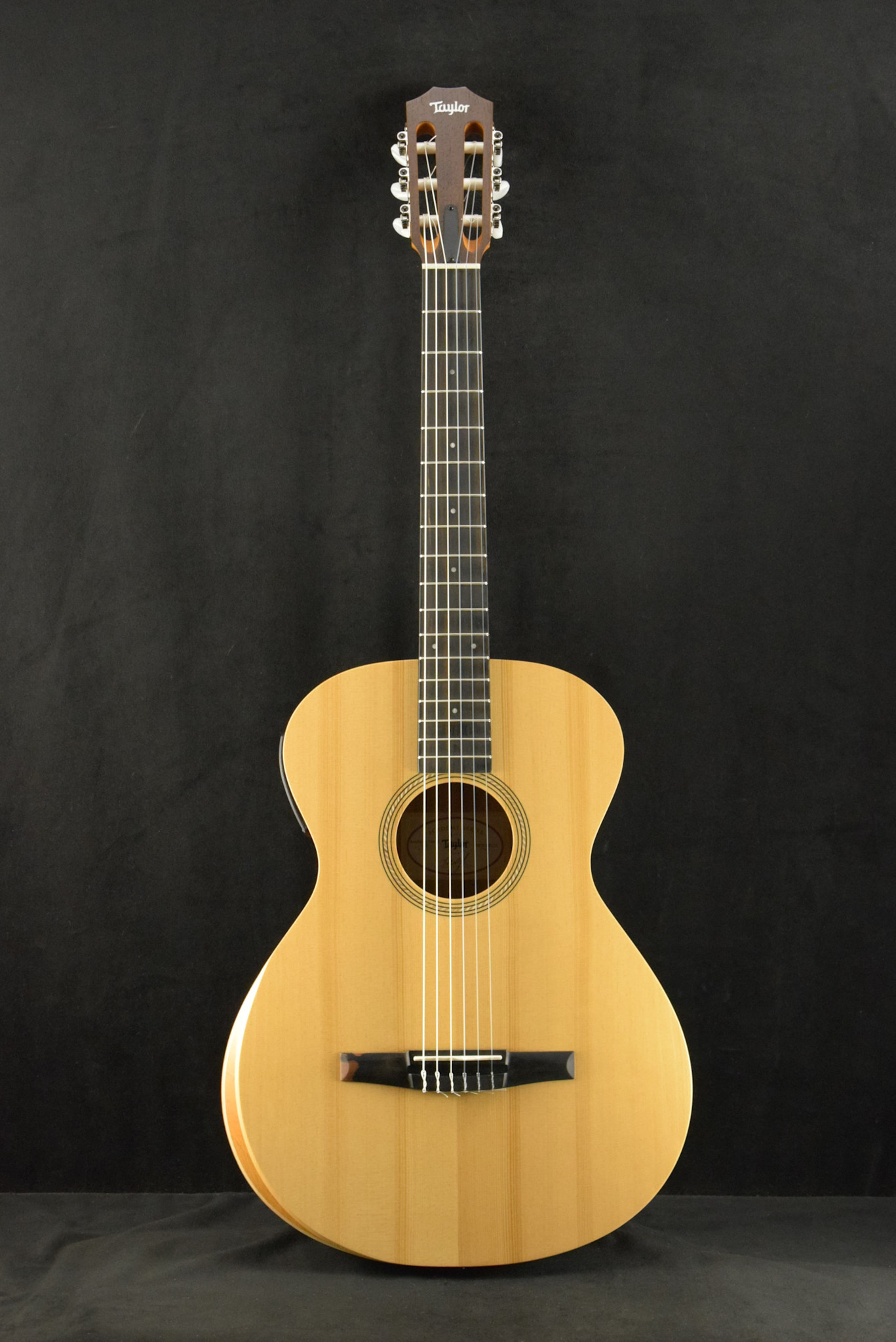 Taylor Taylor Academy 12e-N LTD Nylon-String Figured Koa/Torrefied Spruce Natural Satin