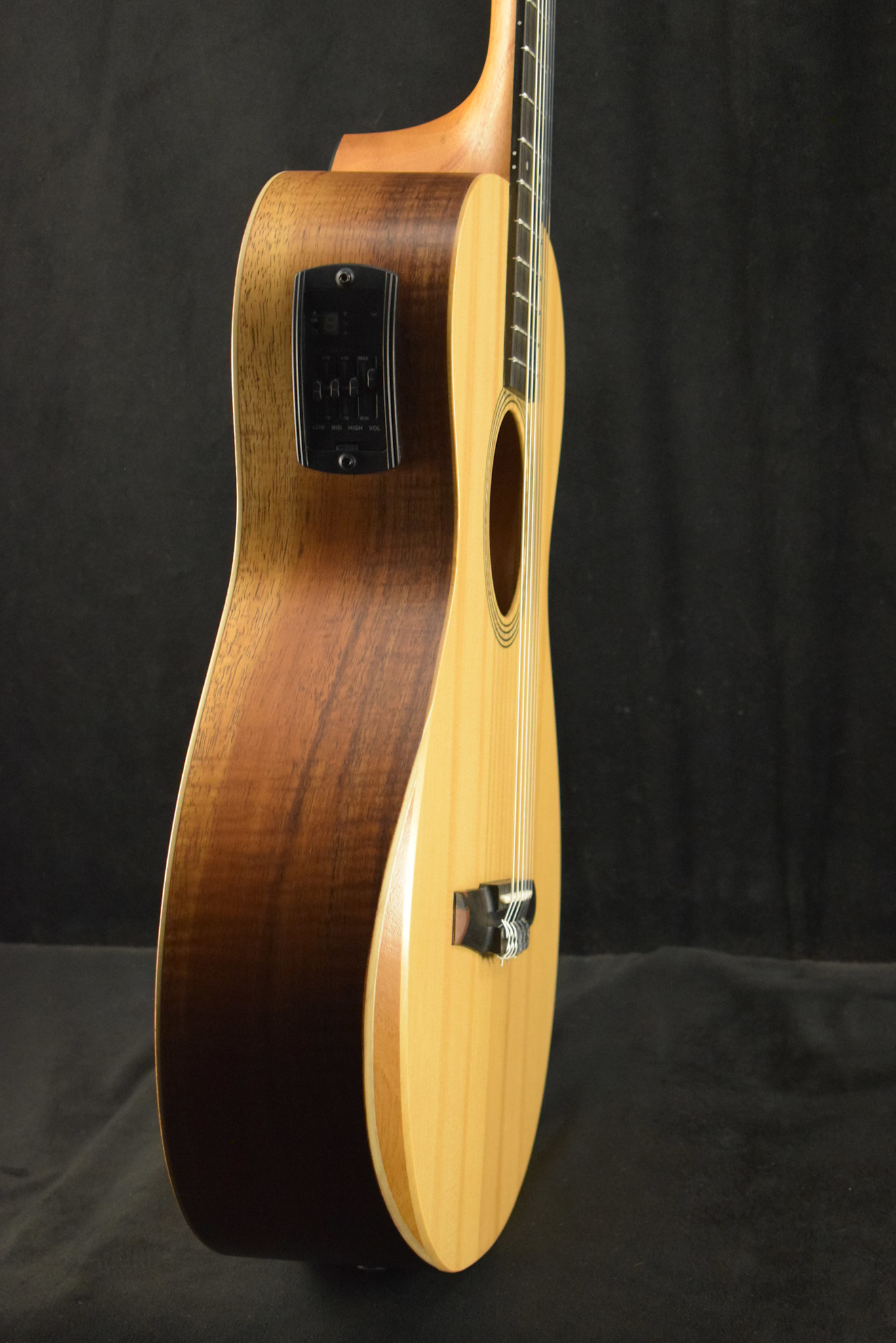 Taylor Taylor Academy 12e-N LTD Nylon-String Figured Koa/Torrefied Spruce Natural Satin