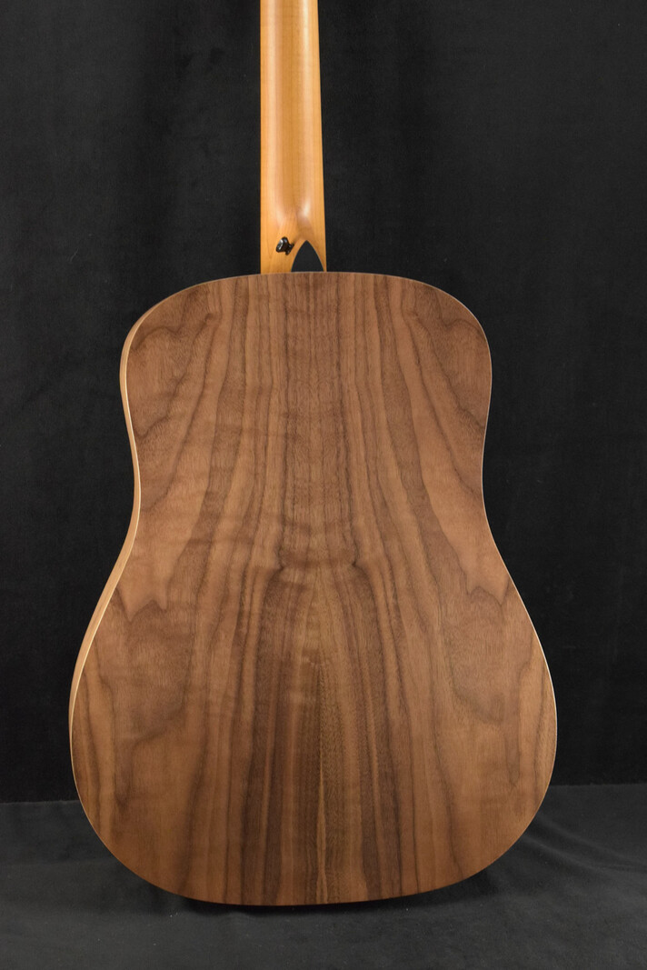 Taylor Taylor Academy 10e Dreadnought Walnut/Torrefied Spruce Natural