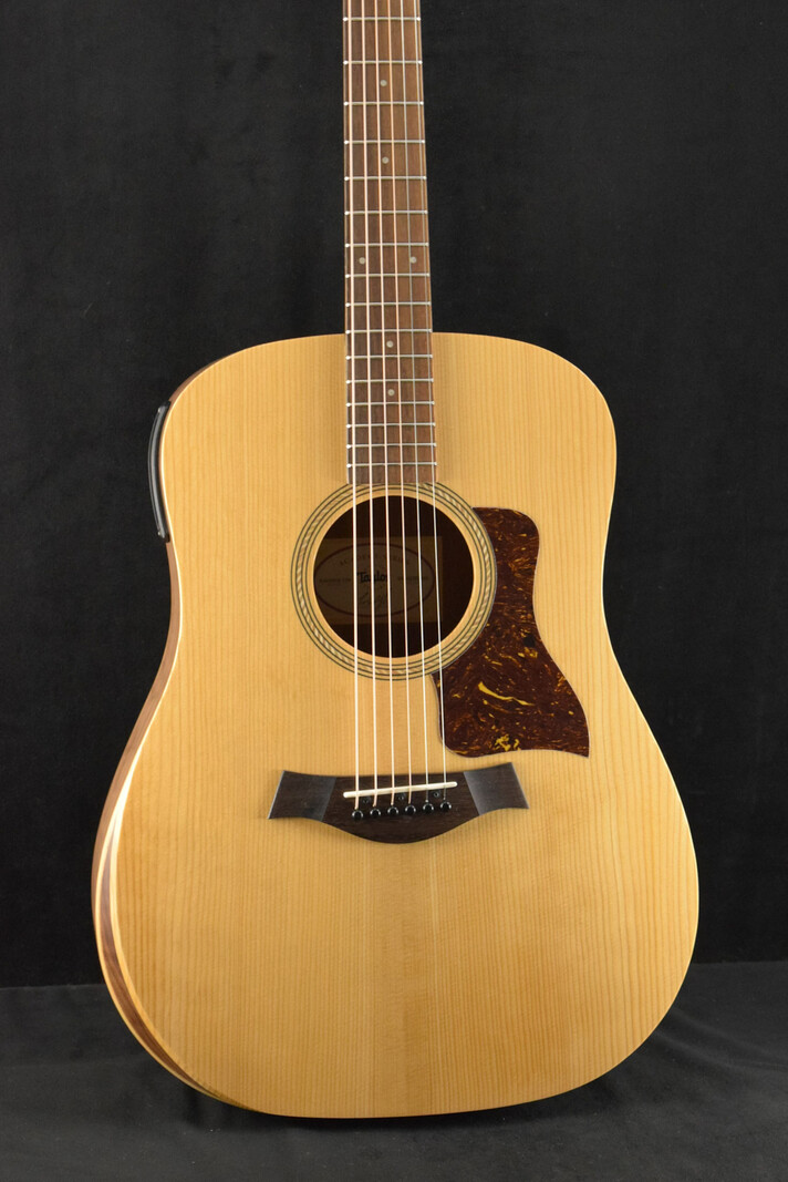 Taylor Taylor Academy 10e Dreadnought Walnut/Torrefied Spruce Natural