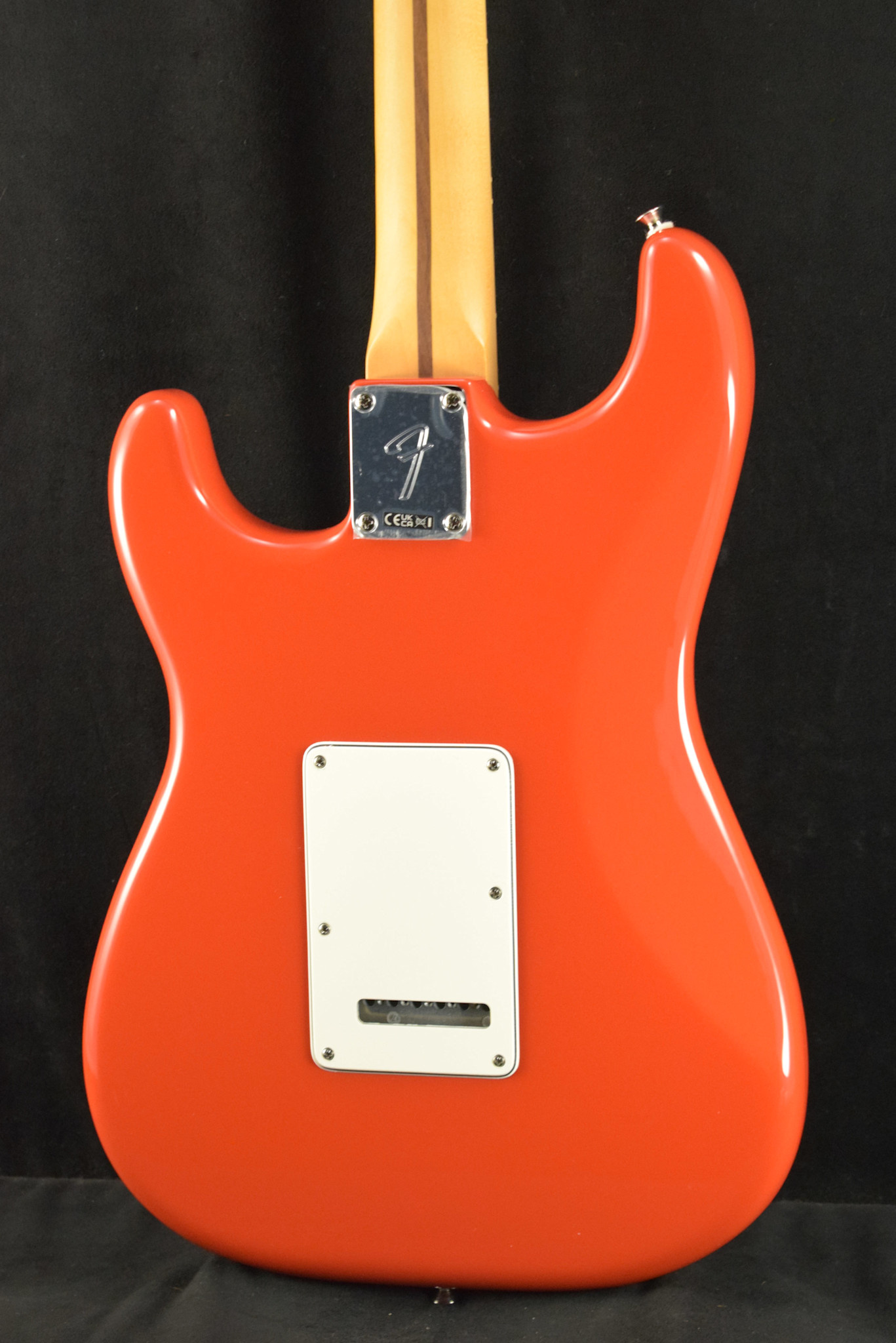 Fender Fender Player II Stratocaster Coral Red Rosewood Fingerboard