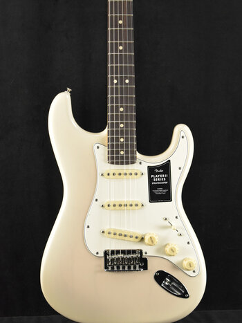 Fender Fender Player II Stratocaster White Blonde Rosewood Fingerboard