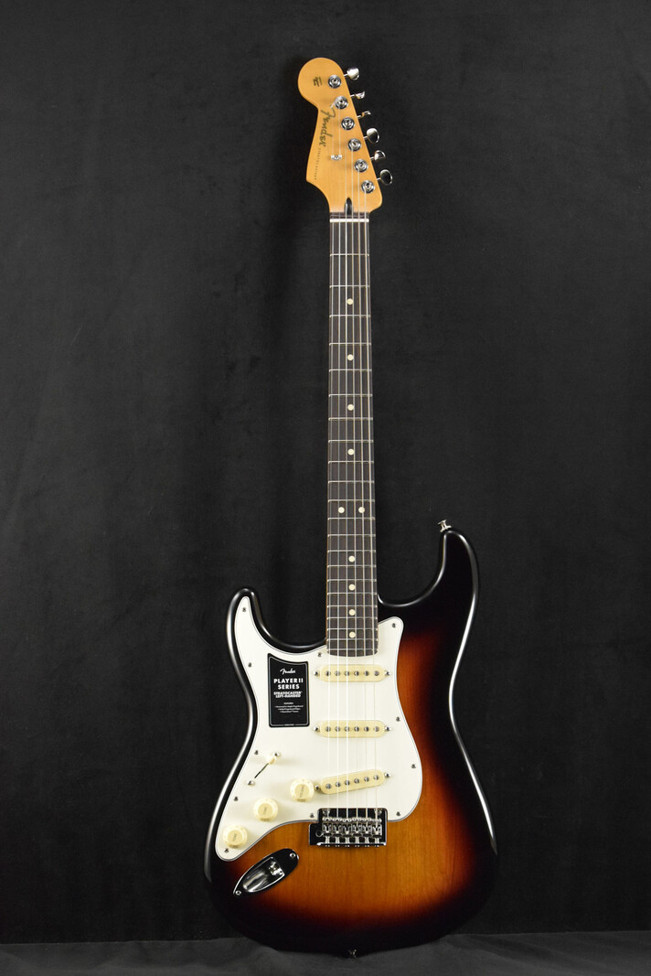 Fender Fender Player II Stratocaster Left-Hand 3-Color Sunburst Rosewood Fingerboard