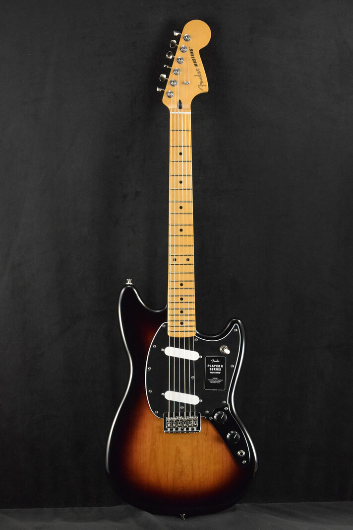 Fender Fender Player II Mustang 3-Color Sunburst Maple Fingerboard