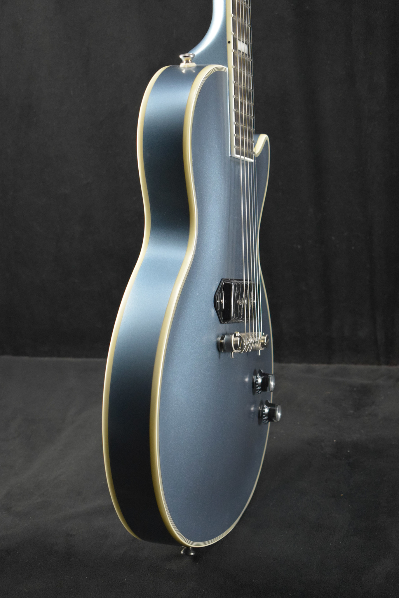 Epiphone Epiphone Jared James Nichols "Blues Power" Les Paul Custom Aged Pelham Blue