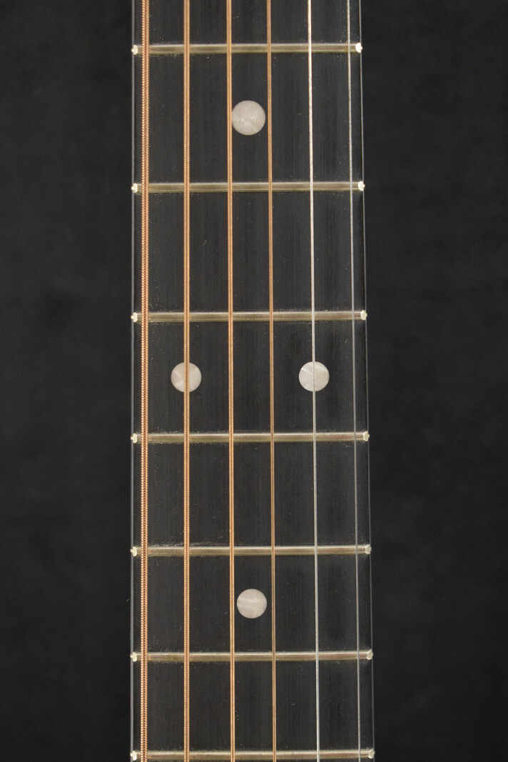 Martin Martin D-13E Dreadnought Acoustic-Electric Ziricote Natural
