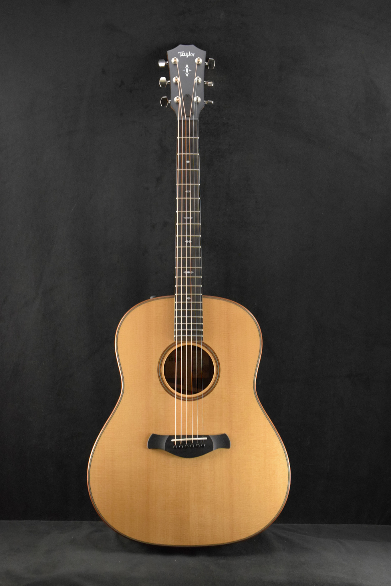 Taylor Taylor Builder's Edition 717e Natural