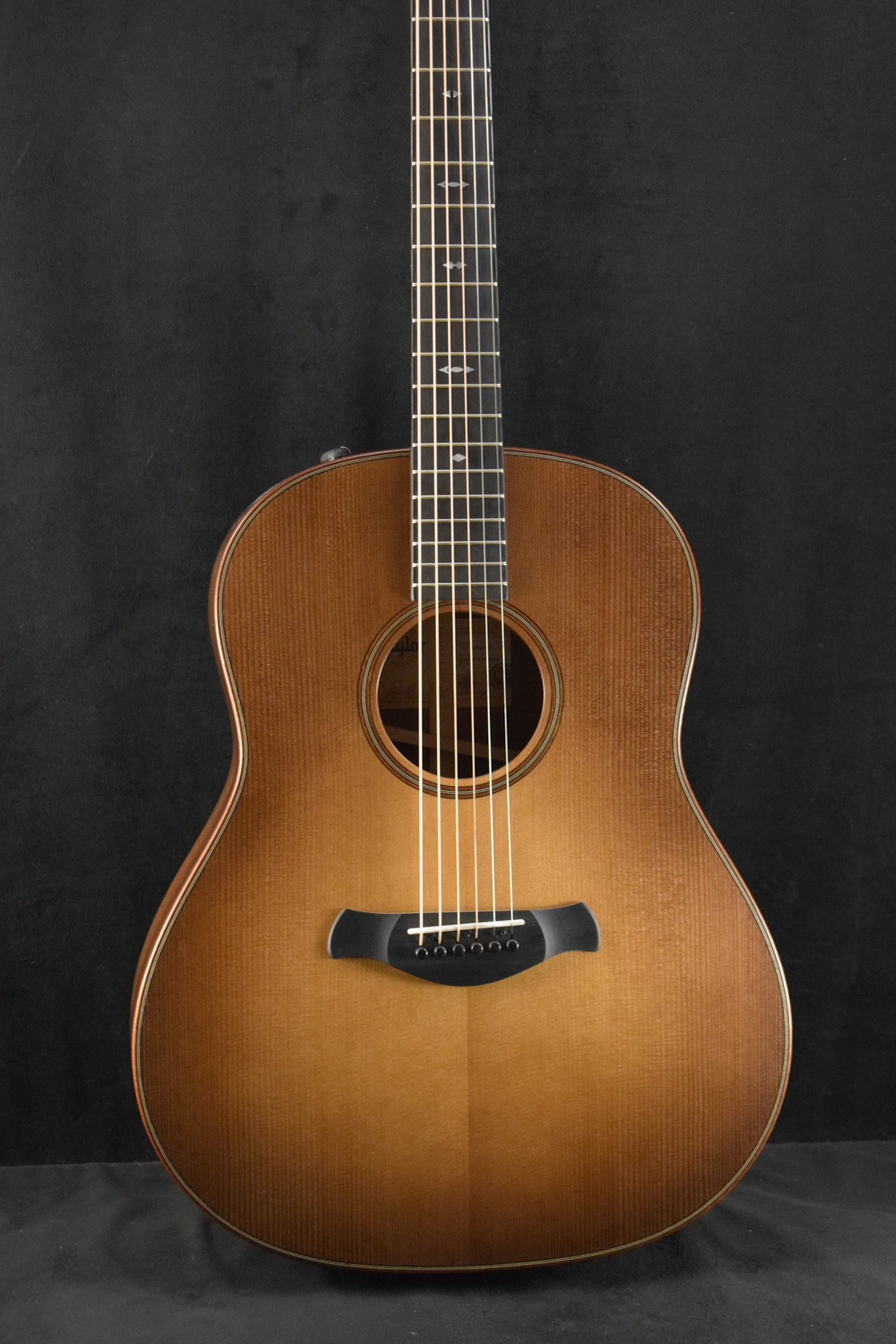 Taylor Taylor Builder's Edition 717e Wild Honey Burst