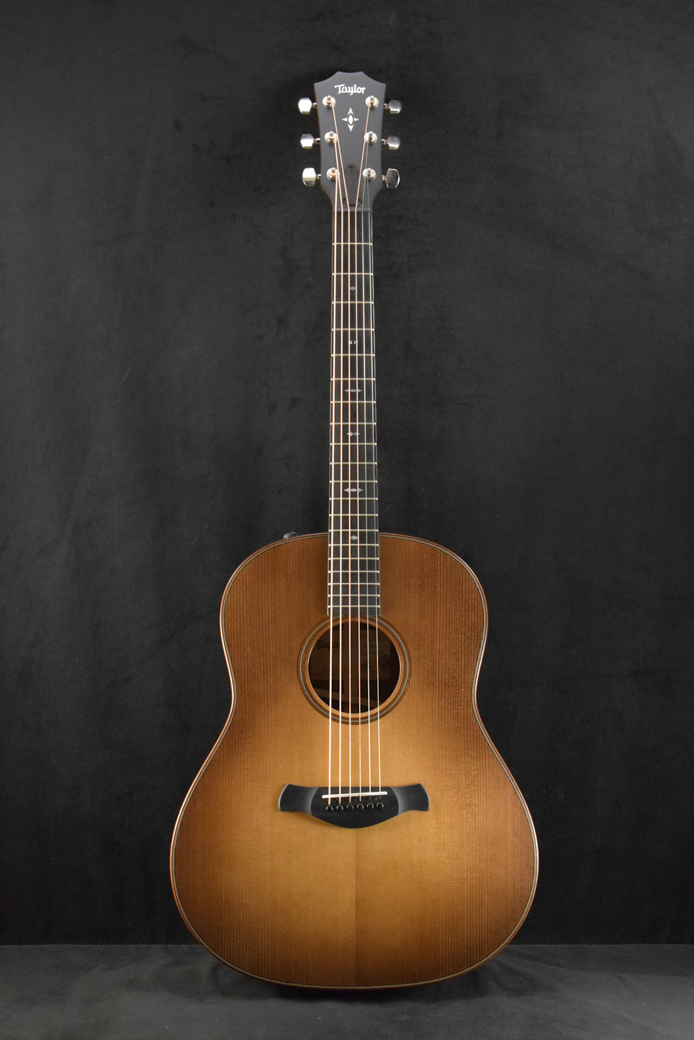Taylor Taylor Builder's Edition 717e Wild Honey Burst