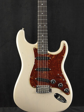 Fender Fender Limited Edition Roasted Stratocaster Journeyman Relic with Closet Classic Hardware Dirty White Blonde