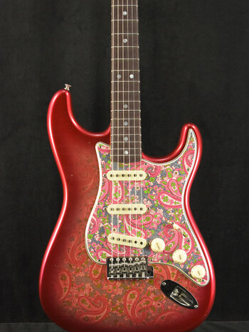 Fender Fender Limited Edition '68 Stratocaster Journeyman Relic with Closet Classic Hardware Pink Paisley