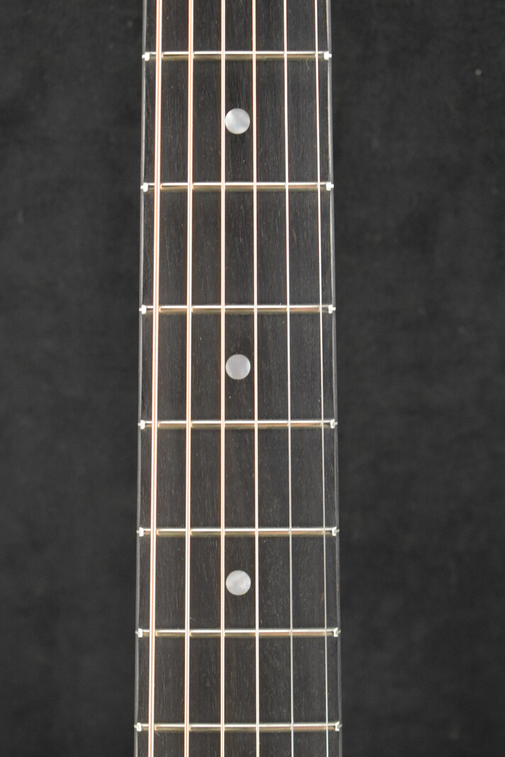 Eastman Eastman E10OOSS-TC Concert Sloped Shoulder Thermo Cured Truetone Sunburst Gloss