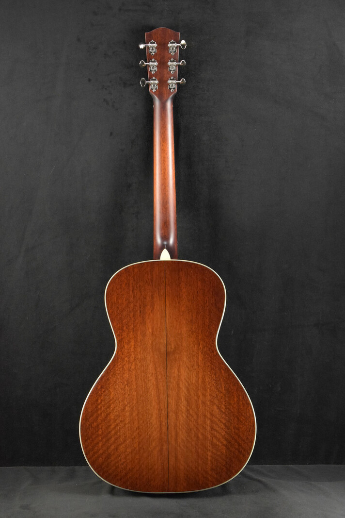 Eastman Eastman E10OOSS-TC Concert Sloped Shoulder Thermo Cured Truetone Sunburst Gloss