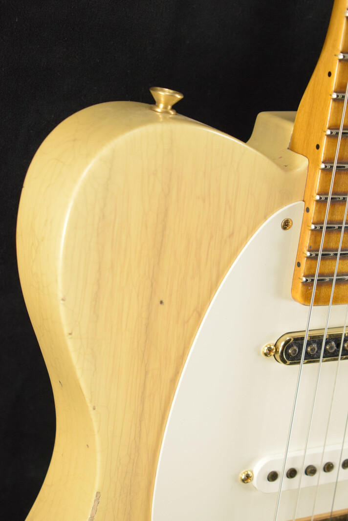 Fender Fender Limited Edition Hotshot Telecaster Relic Aged Natural Blonde 1-Piece Quartersawn Maple Neck