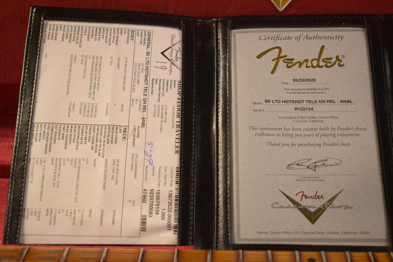 Fender Fender Limited Edition Hotshot Telecaster Relic Aged Natural Blonde 1-Piece Quartersawn Maple Neck