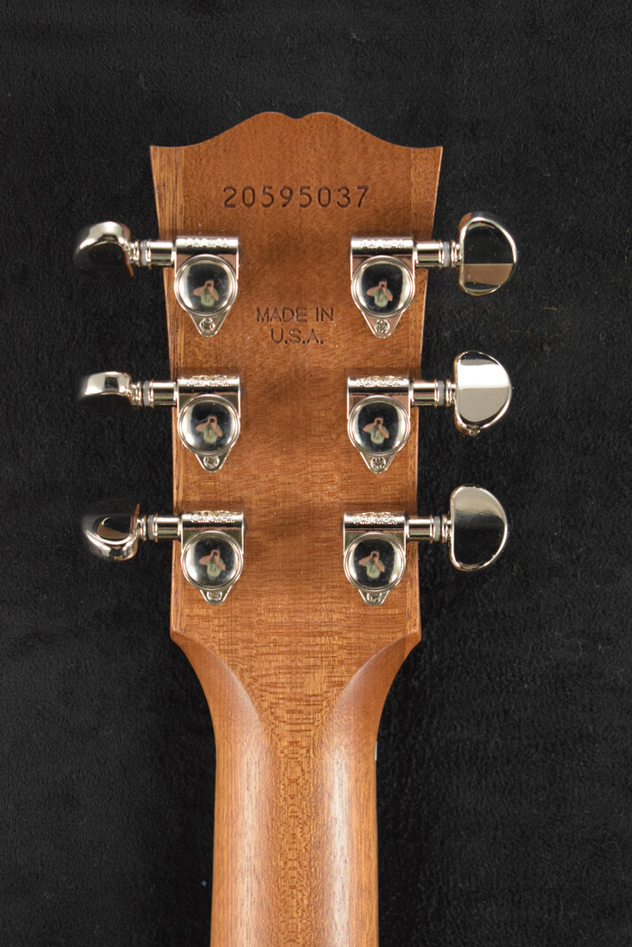 Gibson Gibson J-45 Studio Walnut Satin Natural