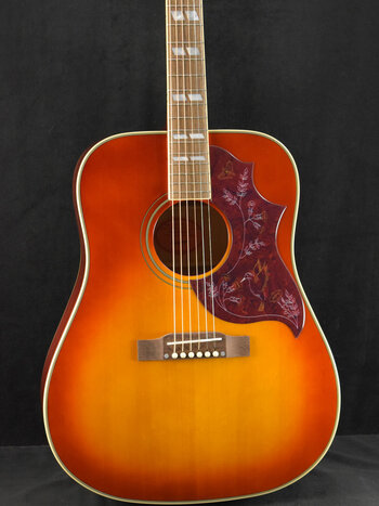 Epiphone Epiphone Inspired by Gibson Hummingbird Aged Cherry Sunburst Gloss