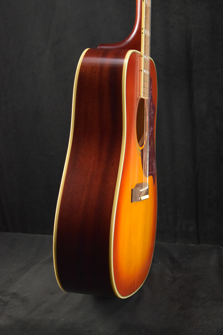 Epiphone Epiphone Inspired by Gibson Hummingbird Aged Cherry Sunburst Gloss