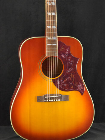 Epiphone Epiphone Inspired by Gibson Hummingbird Aged Cherry Sunburst Gloss
