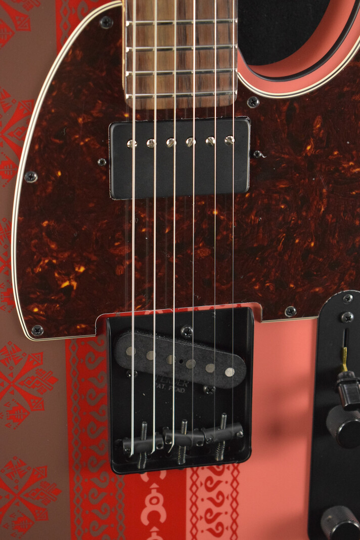 Fender Fender Monster Hunter Rathalos Telecaster Rathalos Red Rosewood Fingerboard