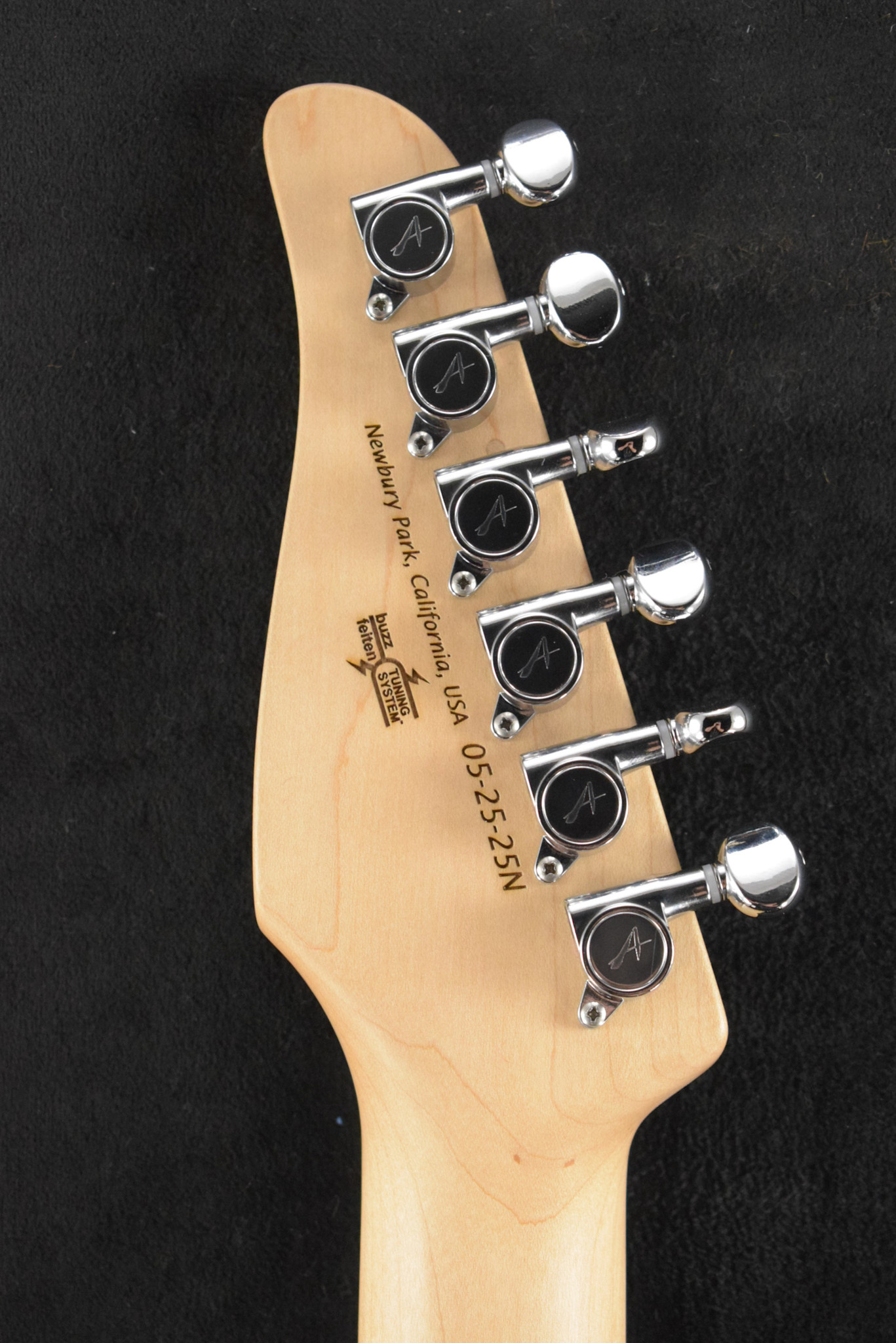 Tom Anderson Tom Anderson Crowdster Player Natural with Transparent Brown Back with Binding