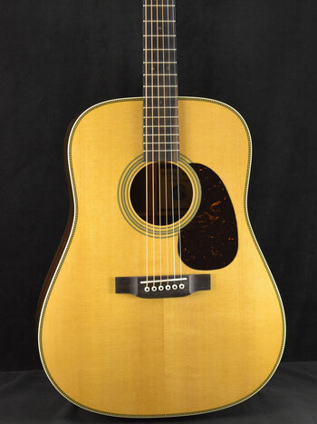 Martin Martin D-28 Billy Strings