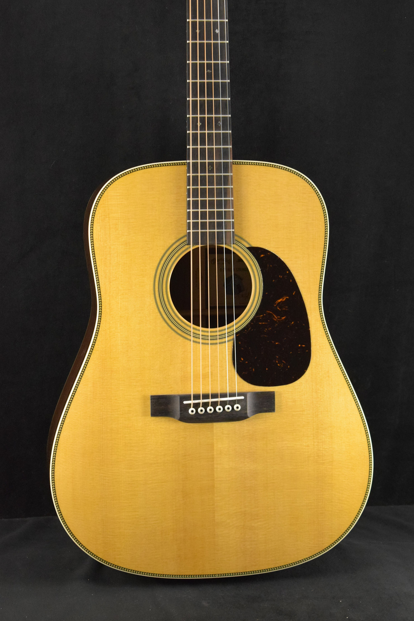 ギター Martin D-28 Martin D-28 Billy Strings - Kauffmann's Guitar Store